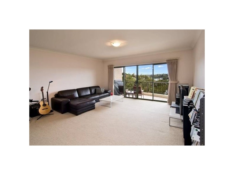 15/292 Burns Bay Road, Lane Cove NSW 2066