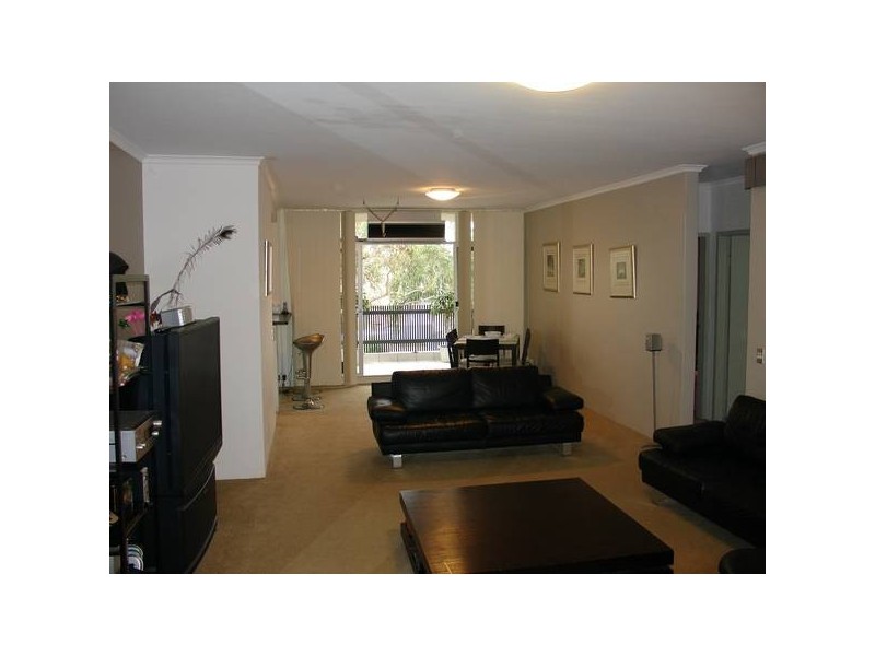 18/299 Burns Bay Road, Lane Cove NSW 2066