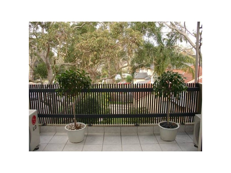 18/299 Burns Bay Road, Lane Cove NSW 2066