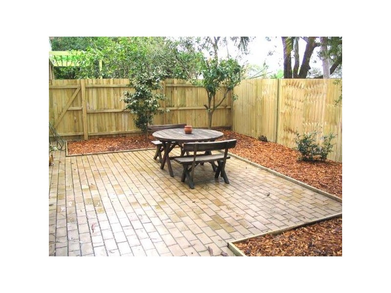 12/87-89 Burns Bay Road, Lane Cove NSW 2066