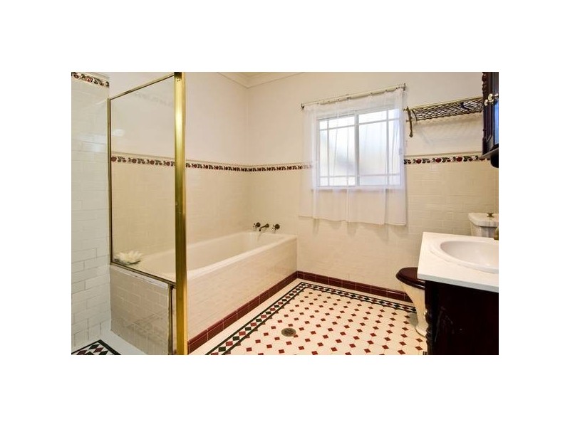 5 Taylors Lane, Lane Cove NSW 2066