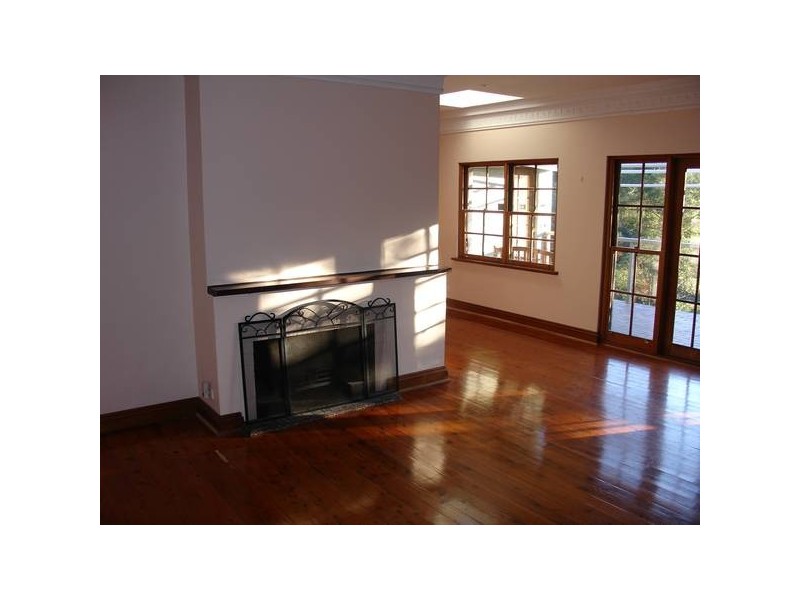 15 Standish Street, Greenwich NSW 2065