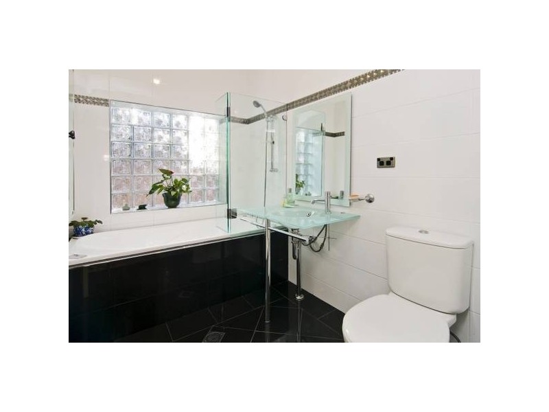 692 Mowbray Road, Lane Cove NSW 2066