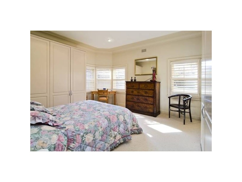 692 Mowbray Road, Lane Cove NSW 2066