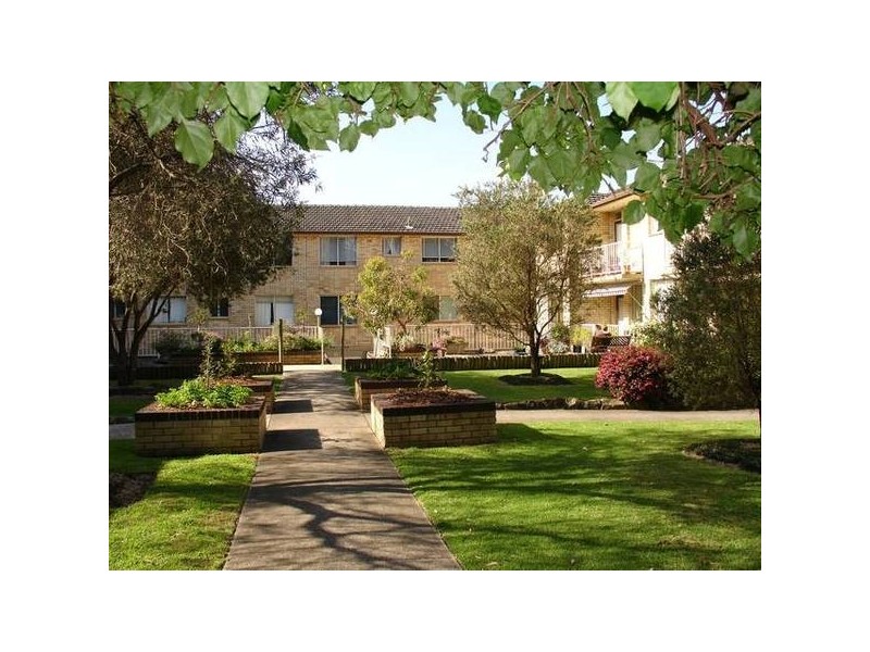 17/105 Burns Bay Rd, Lane Cove NSW 2066