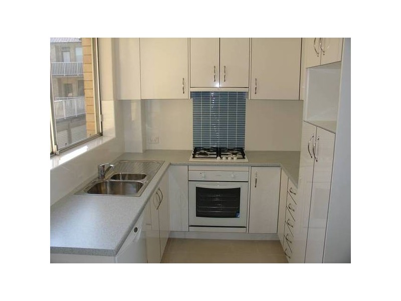 17/105 Burns Bay Rd, Lane Cove NSW 2066