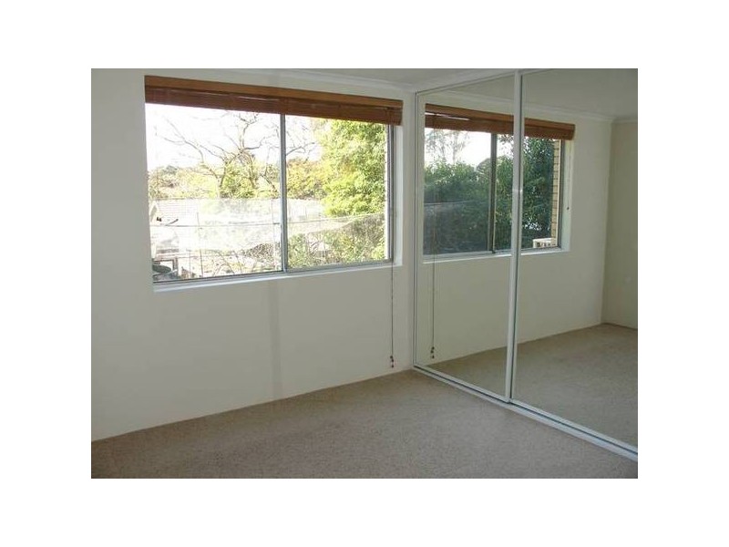 17/105 Burns Bay Rd, Lane Cove NSW 2066