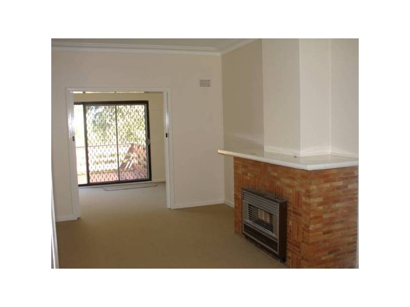 52b Kingslangley Rd, Greenwich NSW 2065