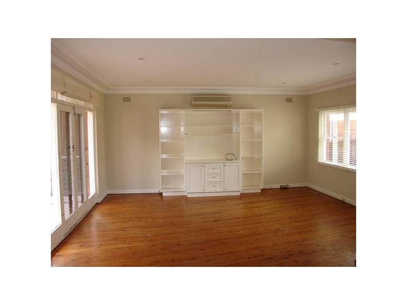 10 Fraser Street, Lane Cove NSW 2066