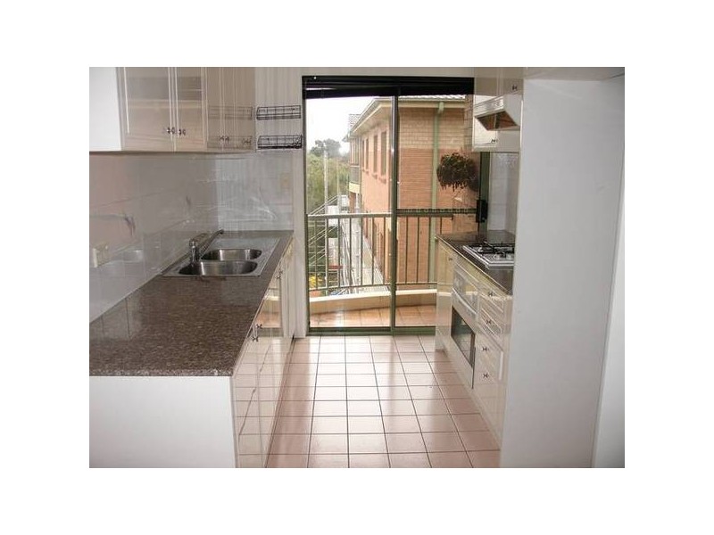 32/292 Burns Bay Rd, Lane Cove NSW 2066