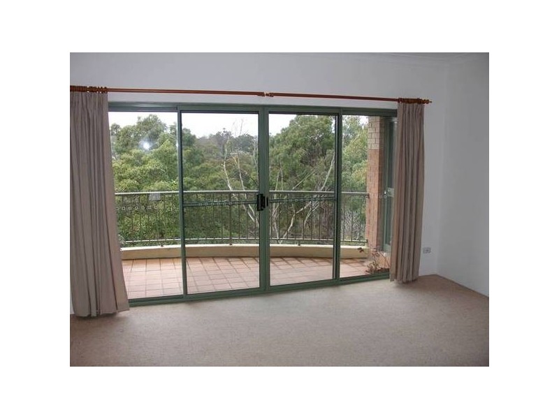 32/292 Burns Bay Road, Lane Cove NSW 2066