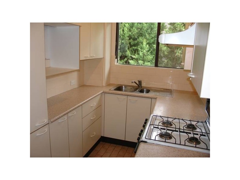 13/124 Burns Bay Road, Lane Cove NSW 2066