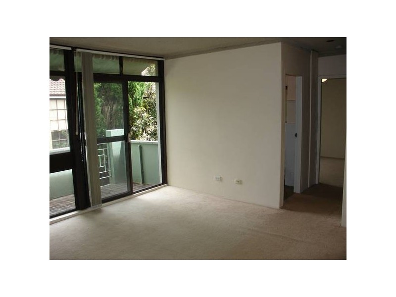 13/124 Burns Bay Road, Lane Cove NSW 2066