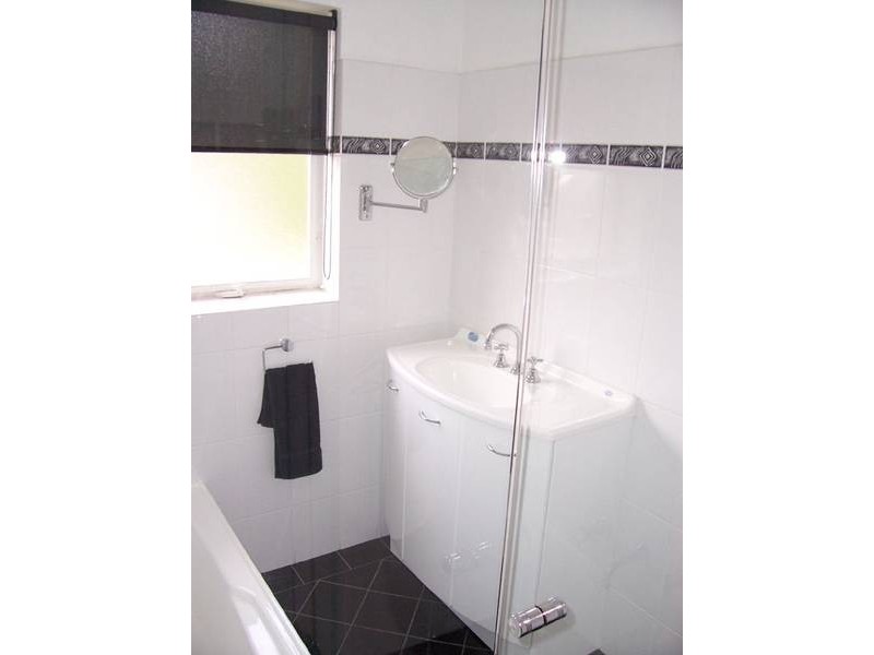 33/127 Burns Bay Road, Lane Cove NSW 2066