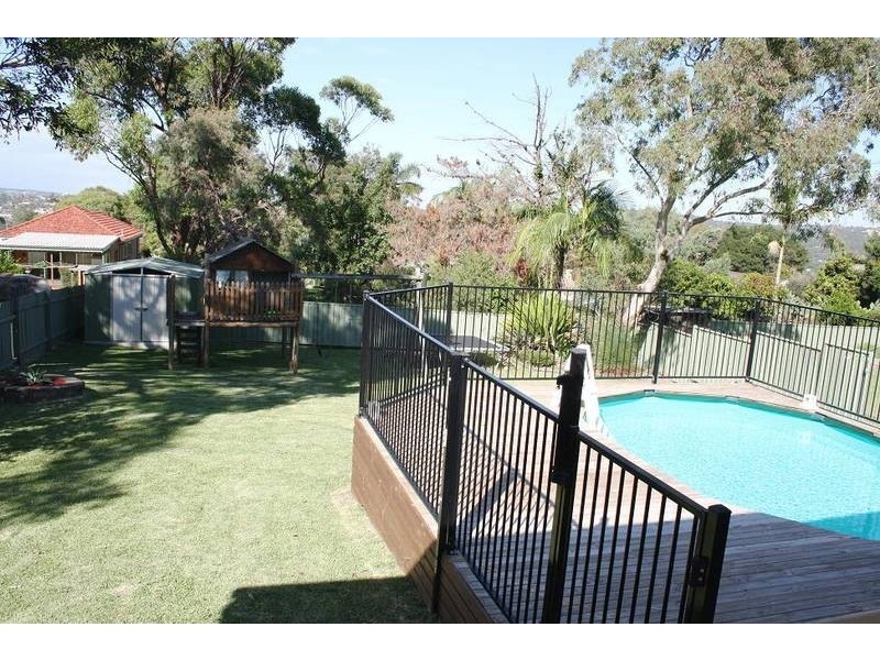 23 Hall Ave, Collaroy Plateau NSW 2097