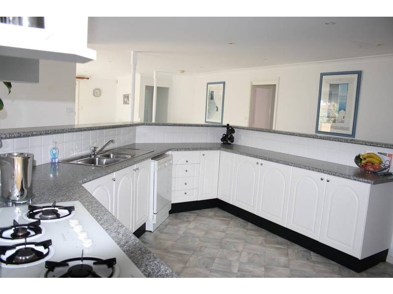 23 Hall Ave, Collaroy Plateau NSW 2097