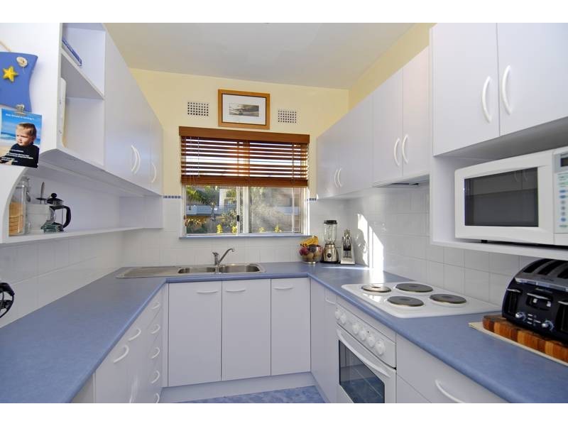 2/14-16 Stuart St, Collaroy NSW 2097