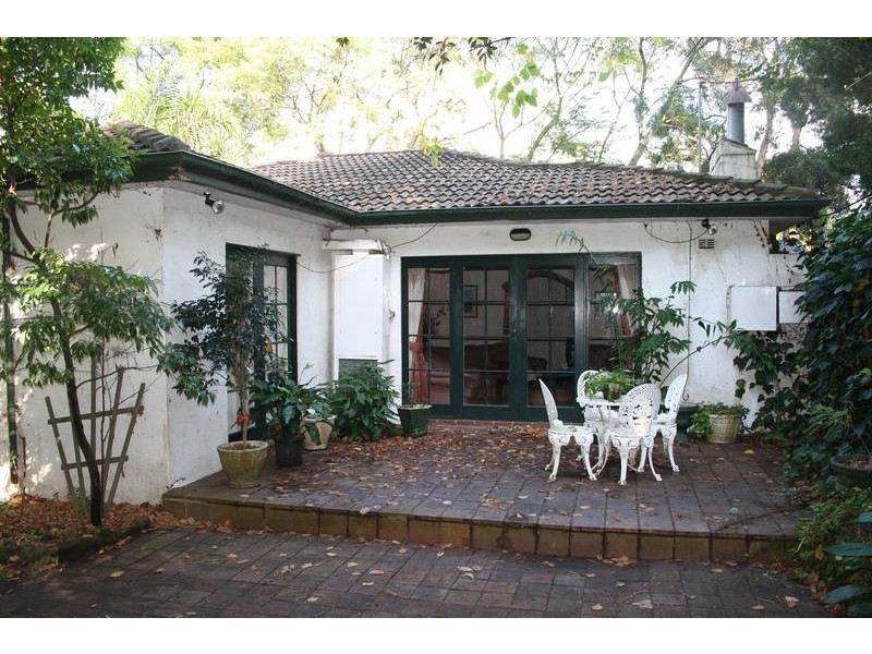 1 Holmes Ave, Clontarf NSW 2093