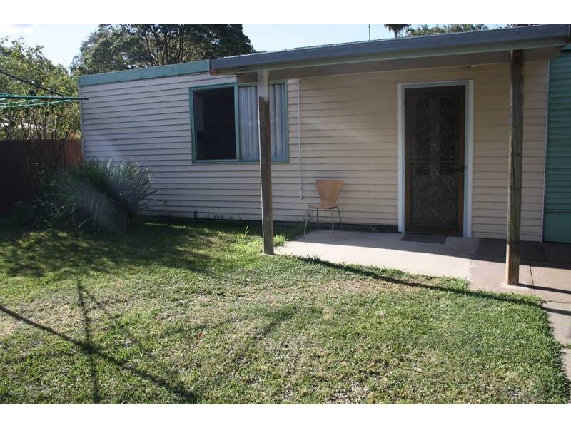 70 Warringah Rd, Narraweena NSW 2099