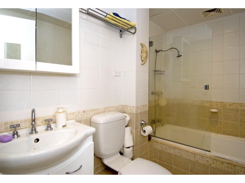 Queenscliff NSW 2096