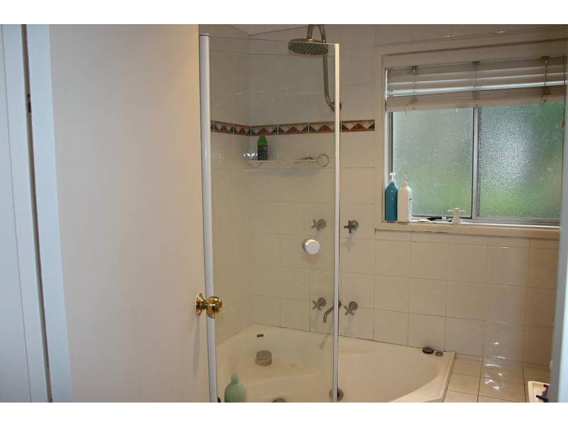 64 Federal Parade, Brookvale NSW 2100