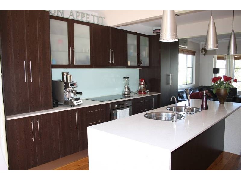 64 Federal Pde, Brookvale NSW 2100