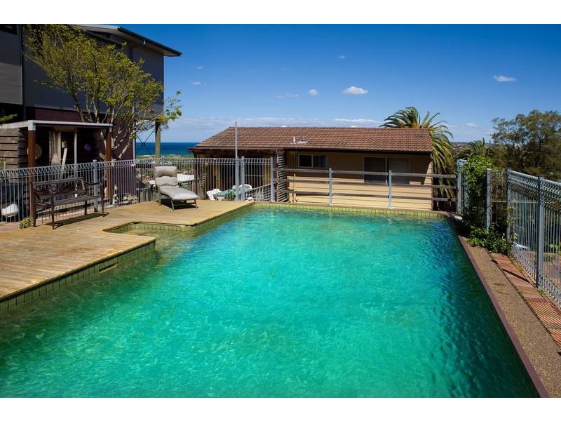 North Curl Curl NSW 2099