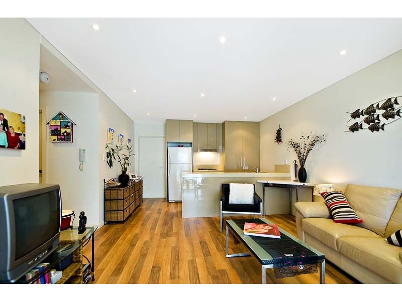 13/1-3 Westminster Avenue, Dee Why NSW 2099