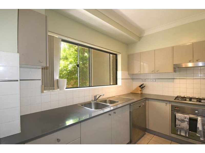 20/11 Sturdee Parade, Dee Why NSW 2099