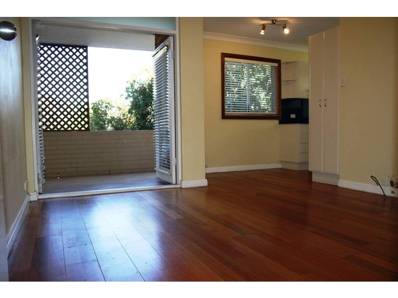 4/12 Wheeler Pde, Dee Why NSW 2099