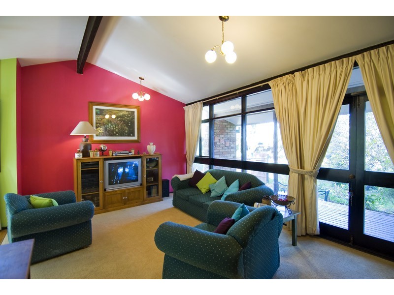 Wheeler Heights NSW 2097