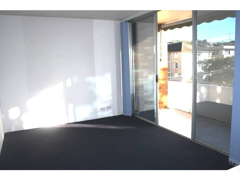 18/168 Pacific Parade, Dee Why NSW 2099