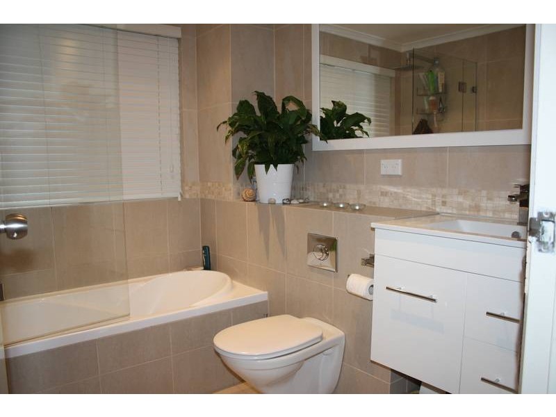 16/68-70 Pacific Parade, Dee Why NSW 2099