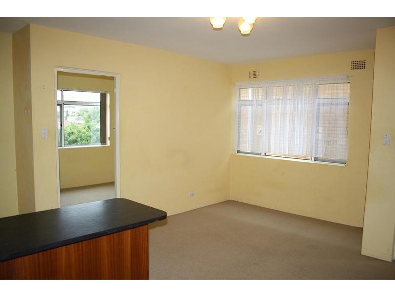 20/15 Kooloora Ave, Freshwater NSW 2096