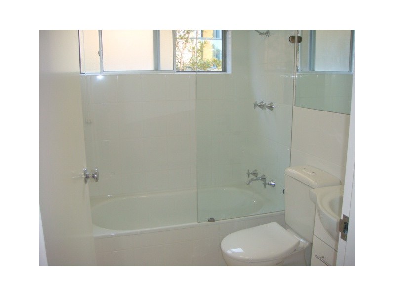 1/113 Oaks Ave, Dee Why NSW 2099