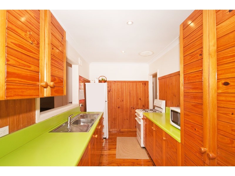 Wheeler Heights NSW 2097