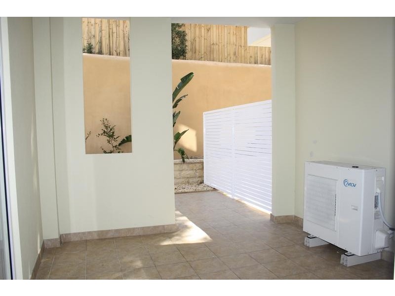 13/4-16 Kingsway, Dee Why NSW 2099