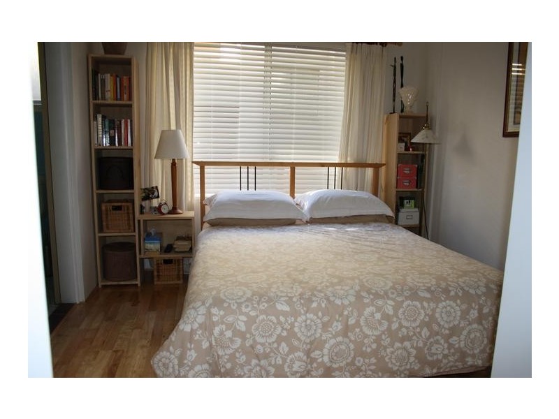 2/20 Wheeler Pde, Dee Why NSW 2099