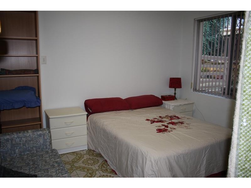 Flat @18 Beacon Ave, Beacon Hill NSW 2100