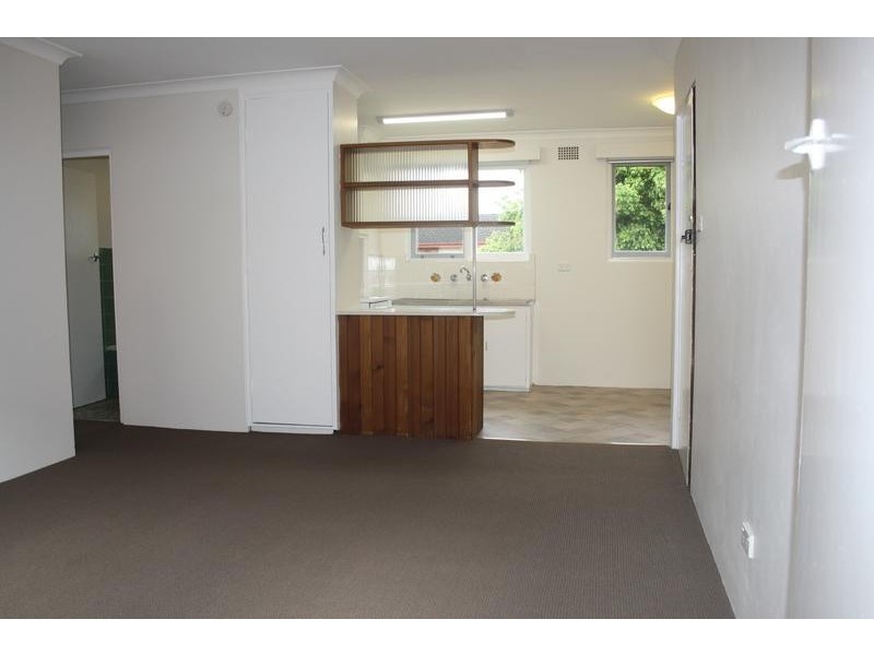 10/18 Pacific Parade, Dee Why NSW 2099