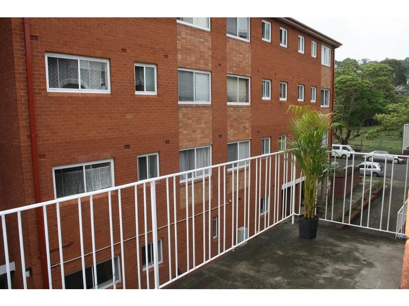 10/18 Pacific Parade, Dee Why NSW 2099