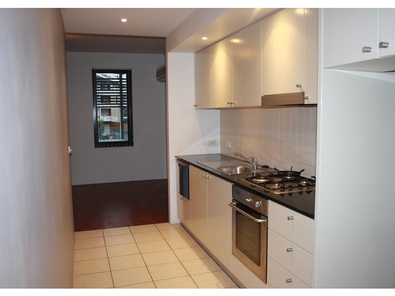 1063/1-5 Dee Why Parade, Dee Why NSW 2099