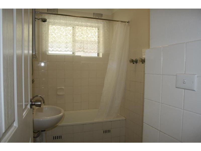 11/49 Howard Ave, Dee Why NSW 2099