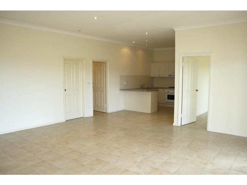 Flat@12 Boromi Way, Cromer Heights NSW 2099