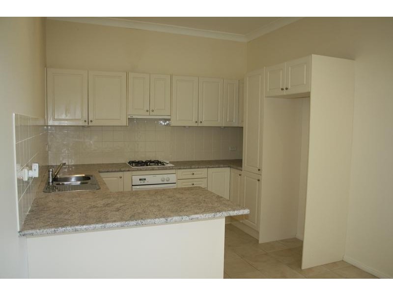 Flat@12 Boromi Way, Cromer Heights NSW 2099