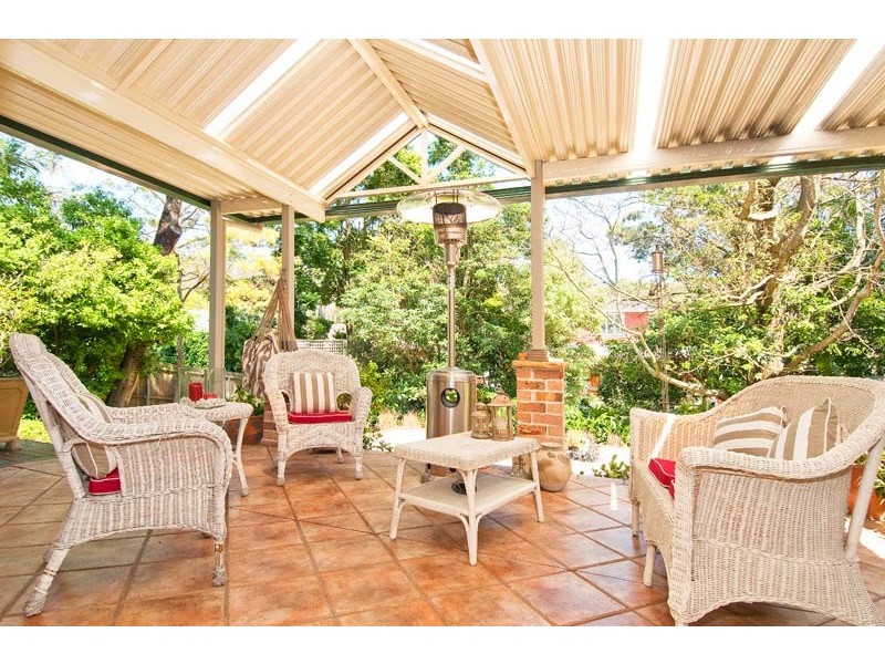 61 Nandi Ave, Frenchs Forest NSW 2086