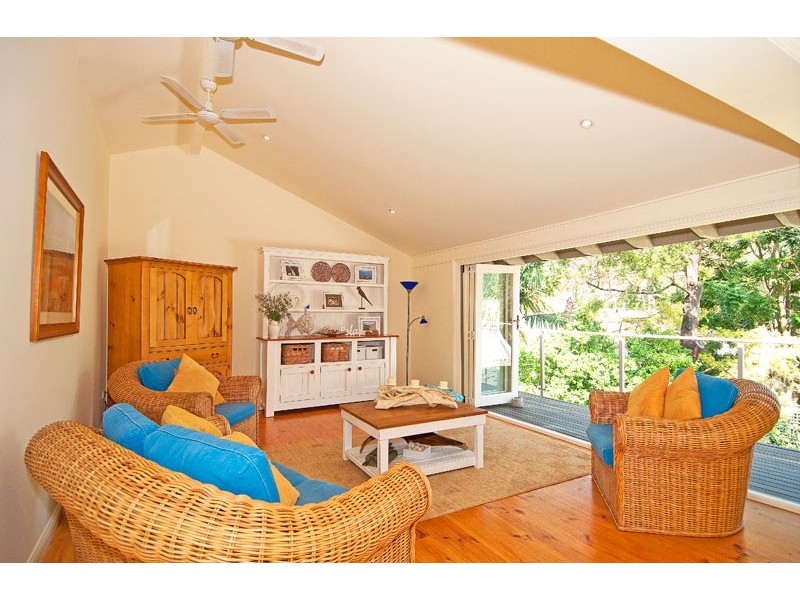 61 Nandi Ave, Frenchs Forest NSW 2086