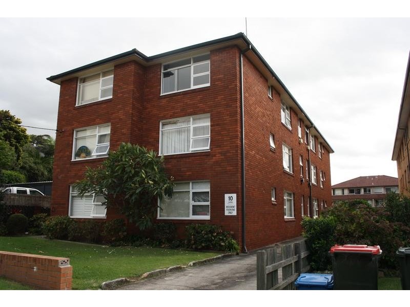 2/11 Frazer St, Collaroy NSW 2097