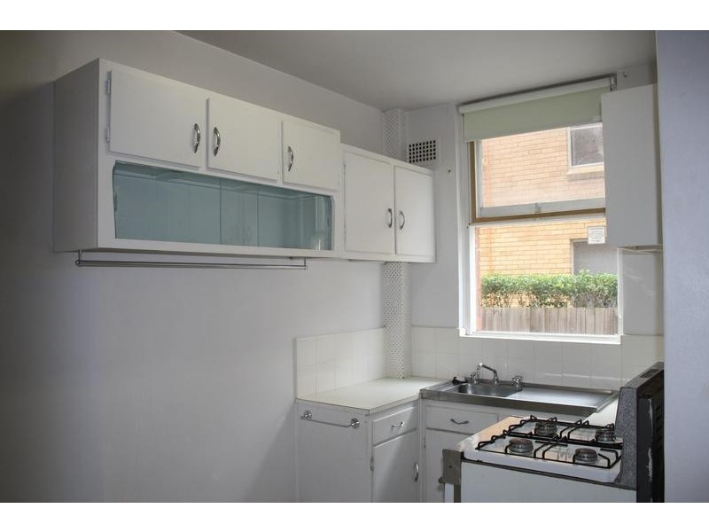 2/11 Frazer St, Collaroy NSW 2097