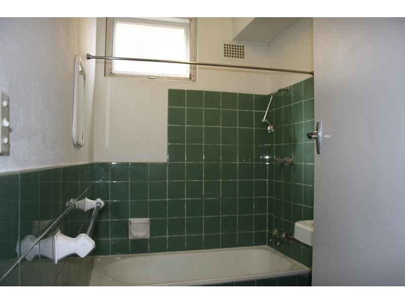 2/11 Frazer St, Collaroy NSW 2097